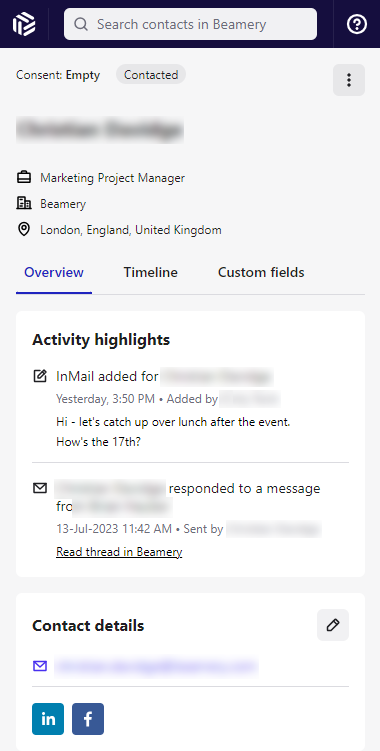 Aperçu d’un profil existant dans l’extension Beamery avec les onglets Overview, Timeline et Custom fields