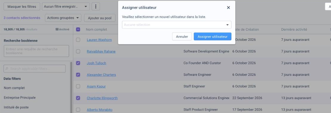 Fenêtre « Assigner utilisateur » ouverte pour trois contacts sélectionnés
