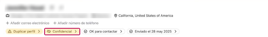 Encabezado de un perfil con la etiqueta Confidencial resaltada