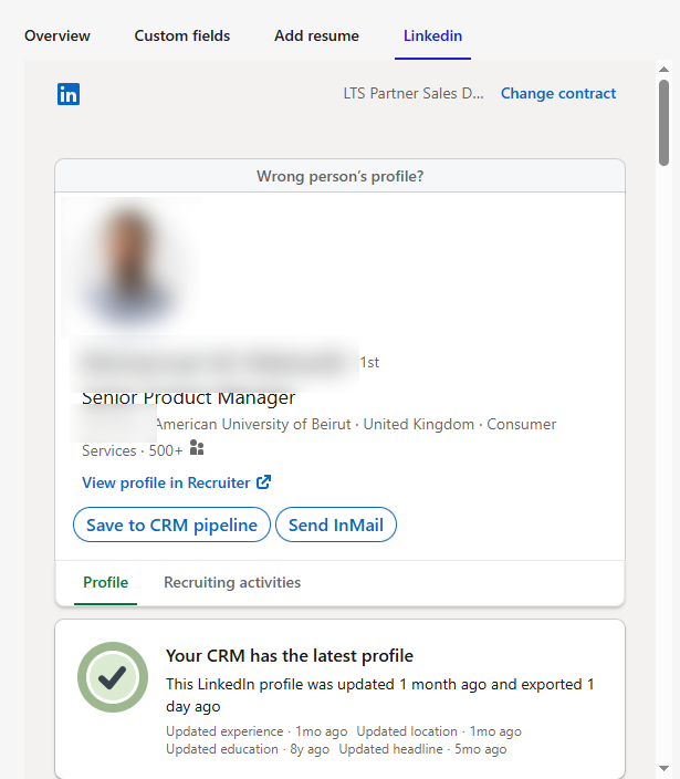 Onglet LinkedIn avec l’aperçu du profil LinkedIn