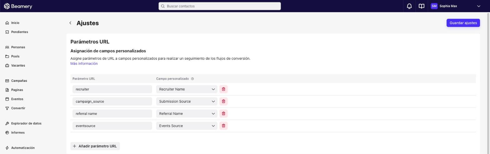 Página Ajustes de Convertir con la sección Parámetros URL y la asignación de campos personalizados